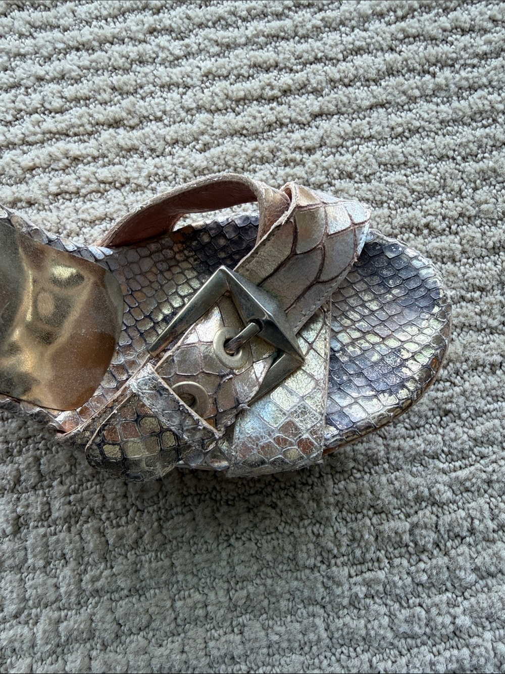 Stuart Weitzman Metallic Snake-Print Cork Wedge Sandals - Picture 2 of 3